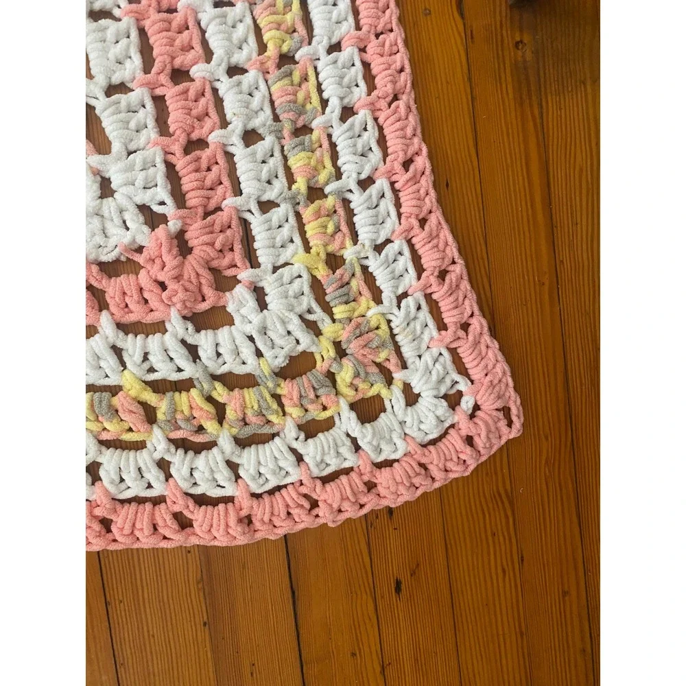 Handmade‎ Crochet  Blanket peach  Granny Square Afghan boho 56x56